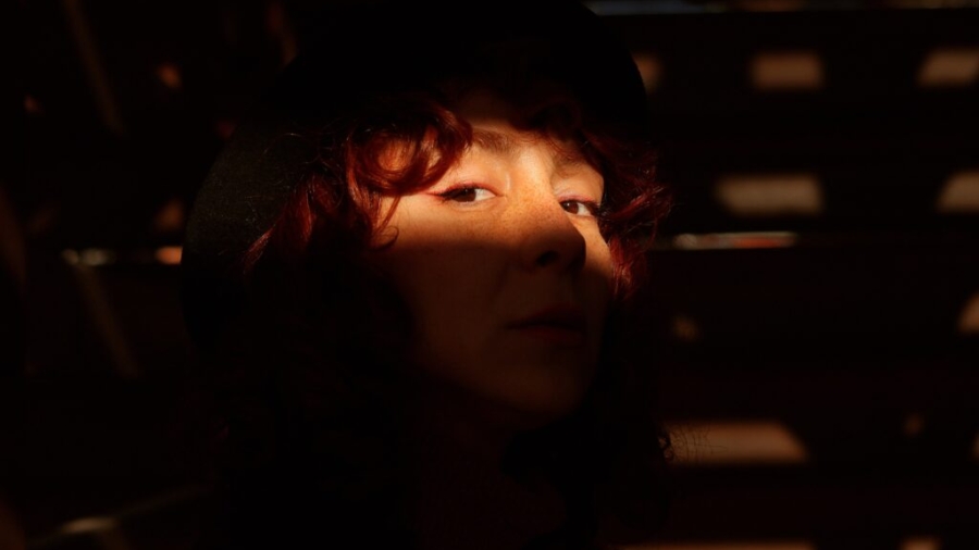 Ma’ Ġesù jew kontrih?